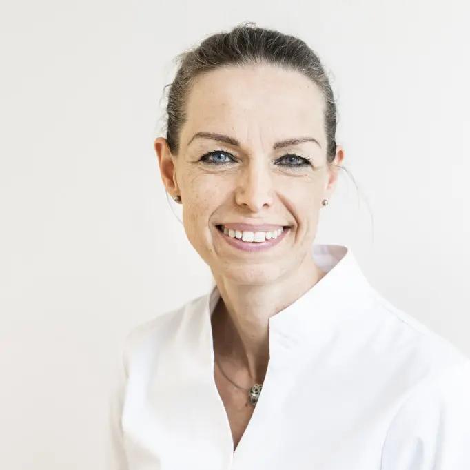 Dr. Evi Reinstadler